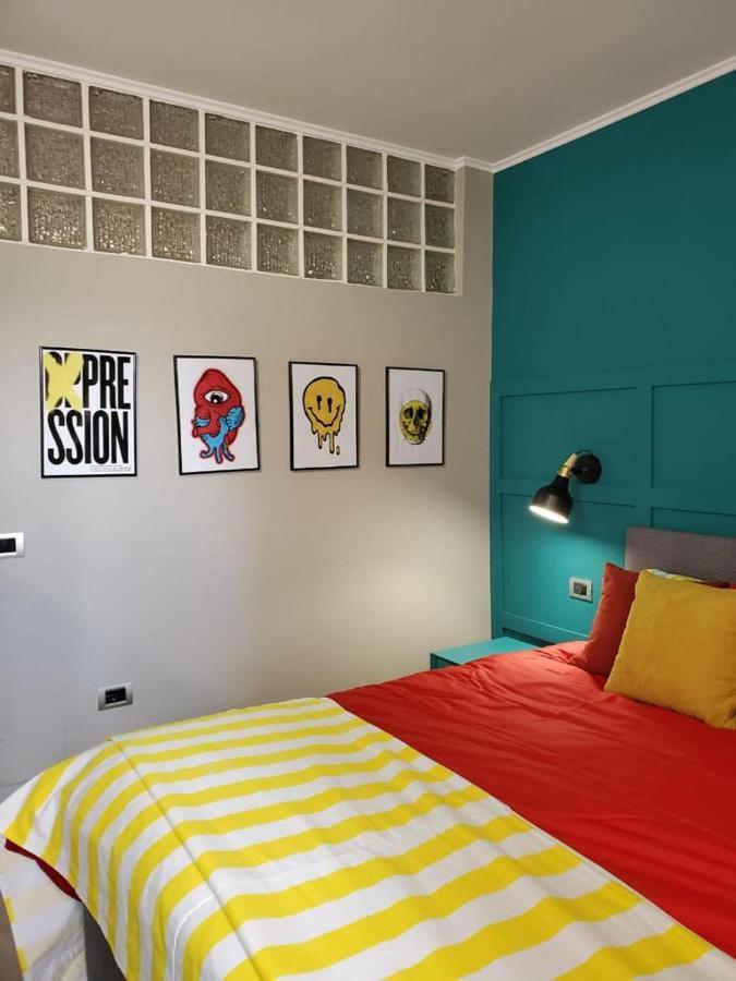 Helga'S Deluxe 3 Apartment Tirana Exteriör bild
